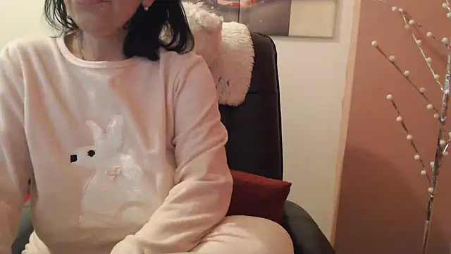 Snapshot of algodonyfresa chatting on February 11, 2025, 10:18 pm algodonyfresa online show from February 11, 2025, 10:18 pm