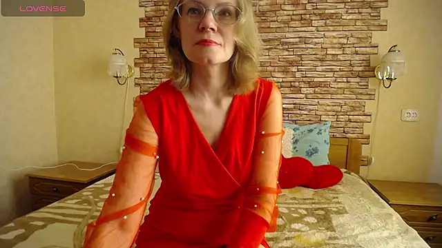 BlondyBabySweet online show from May 16, 2026, 2:54 am