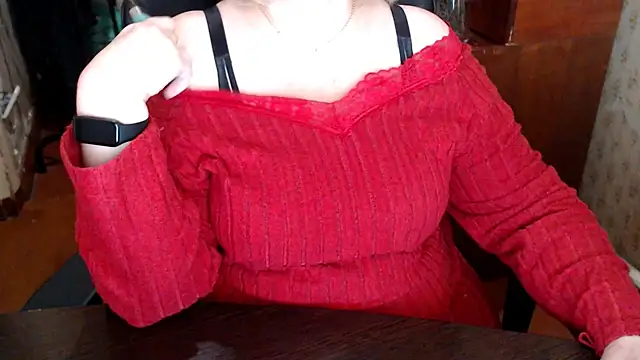 AlisaHot55 online show from May 13, 2026, 10:11 am