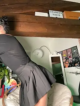 Lauyako online show from October 14, 2025, 2:39 pm