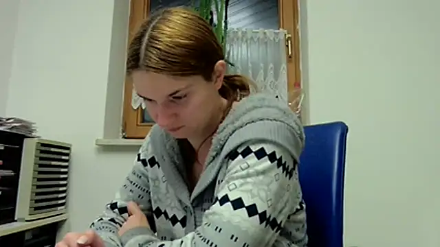 Geile-Luna online show from March 6, 2026, 7:31 pm