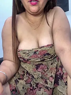 Snapshot of Preet_Kaur_69 chatting on February 19, 2025, 9:14 pm Preet Kaur 69 online show from February 19, 2025, 9:14 pm