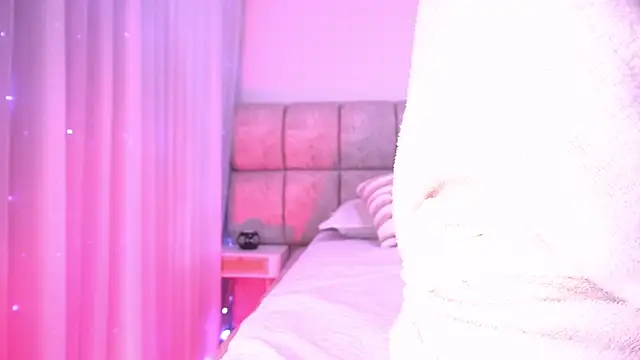 katy rioss online show from December 5, 2025, 12:26 pm