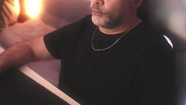 Sanders White online show from March 3, 2025, 9:34 am