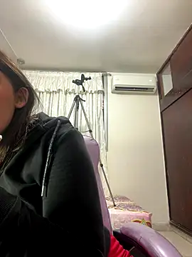 Snapshot of Lia_sexx chatting on October 8, 2025, 7:03 pm Lia sexx online show from October 8, 2025, 7:03 pm