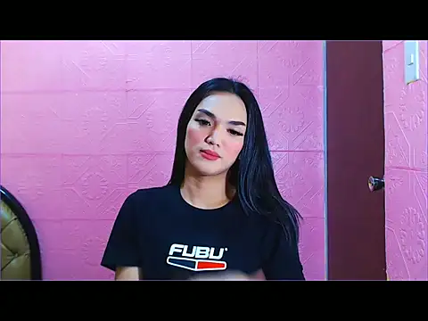 Snapshot of WONDERWOMAN2023 chatting on September 21, 2025, 4:45 pm WONDERWOMAN2023 online show from September 21, 2025, 4:45 pm