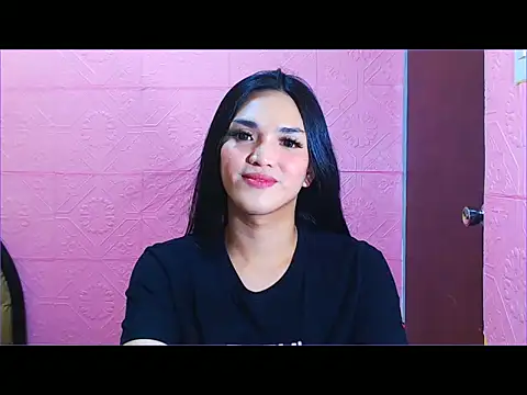 Snapshot of WONDERWOMAN2023 chatting on October 3, 2025, 6:09 pm WONDERWOMAN2023 online show from October 3, 2025, 6:09 pm