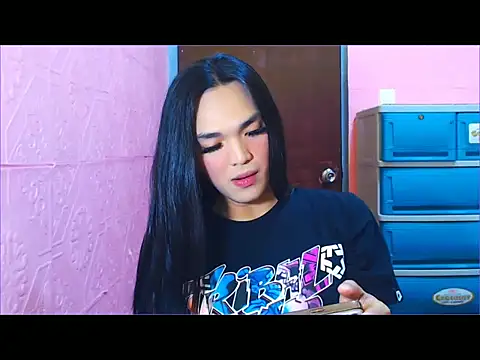 Snapshot of WONDERWOMAN2023 chatting on November 28, 2025, 12:55 am WONDERWOMAN2023 online show from November 28, 2025, 12:55 am