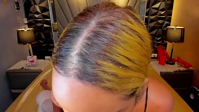 Snapshot of DevilishCharmXXX chatting on January 25, 2025, 11:44 am DevilishCharmXXX online show from January 25, 2025, 11:44 am