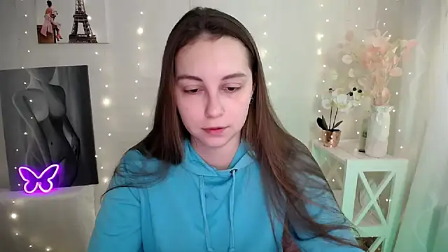 SweetPrincess  online show from April 3, 2026, 5:36 am