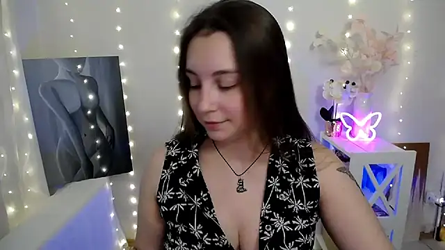 Snapshot of SweetPrincess_ chatting on June 30, 2026, 5:29 am SweetPrincess online show from June 30, 2026, 5:29 am