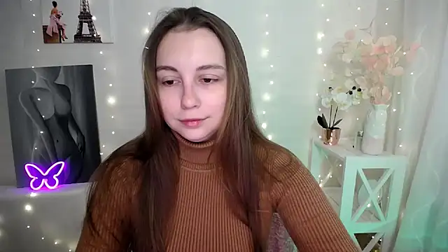 SweetPrincess  online show from April 13, 2026, 5:33 am