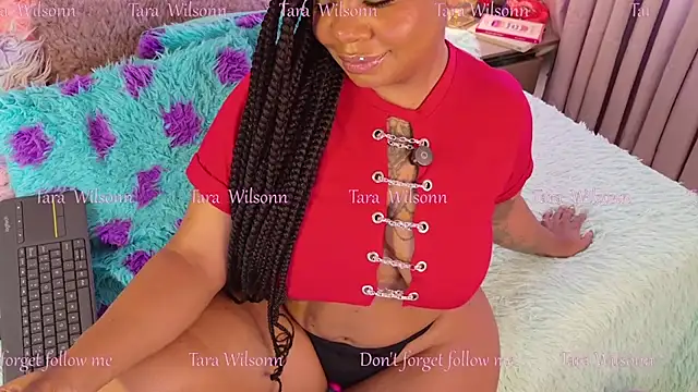 Snapshot of tarawilsonn chatting on April 10, 2026, 3:30 pm tarawilsonn online show from April 10, 2026, 3:30 pm