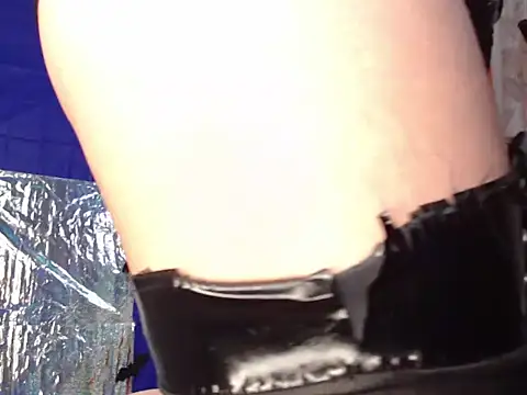 valquiria sirgun online show from October 14, 2025, 9:43 am