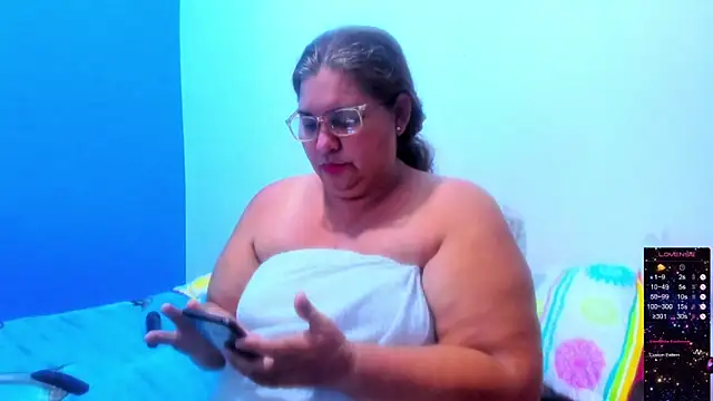 Snapshot of BBW_Michelle chatting on January 17, 2025, 5:53 am BBW Michelle online show from January 17, 2025, 5:53 am