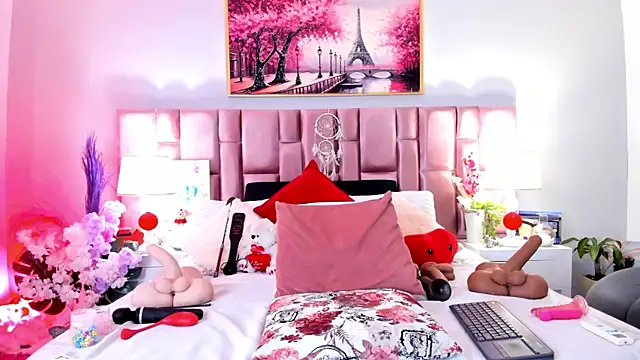 Anaa Bellaa online show from December 5, 2025, 12:26 pm