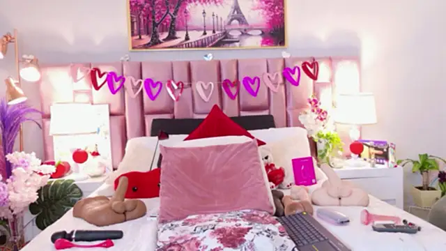 Snapshot of Anaa_Bellaa chatting on March 5, 2026, 12:24 pm Anaa Bellaa online show from March 5, 2026, 12:24 pm