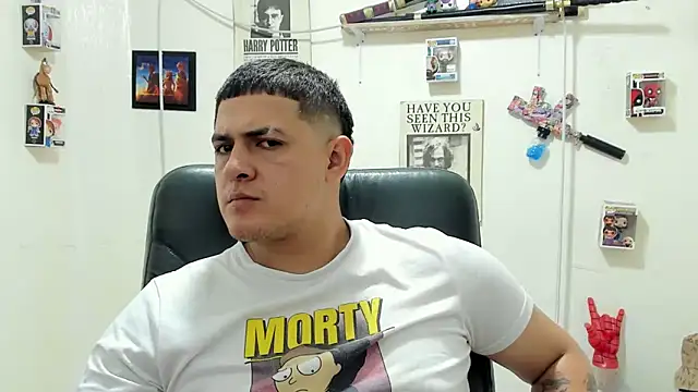 ney 22 online show from October 12, 2025, 1:23 pm