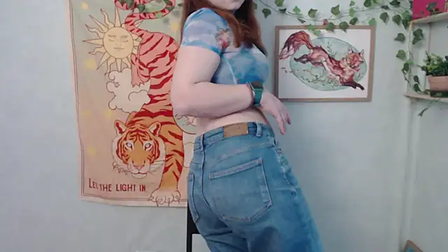 VeryVeryVeryShy  online show from May 15, 2026, 5:38 am
