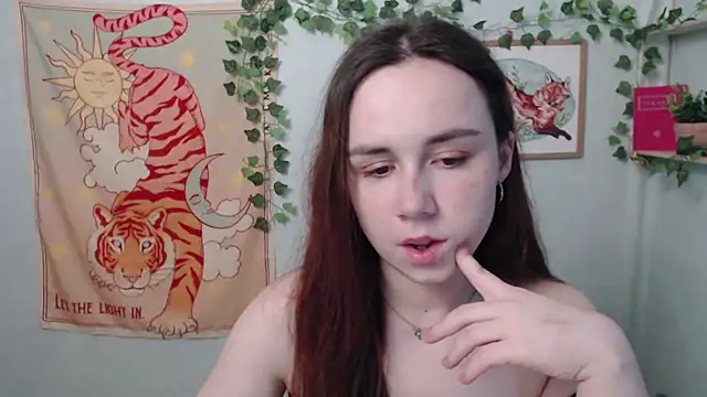 VeryVeryVeryShy  online show from May 30, 2026, 5:36 am
