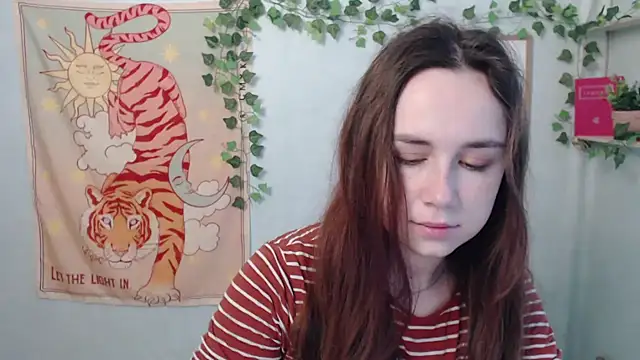 VeryVeryVeryShy  online show from May 29, 2026, 5:46 am