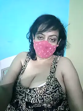 Snapshot of love_suman chatting on March 15, 2025, 5:04 pm love suman online show from March 15, 2025, 5:04 pm