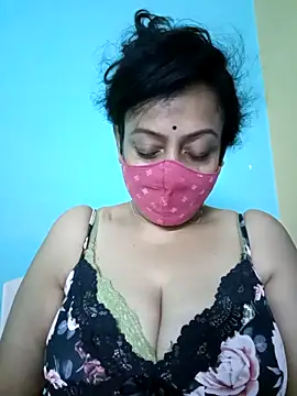 Snapshot of love_suman chatting on March 18, 2025, 5:55 pm love suman online show from March 18, 2025, 5:55 pm