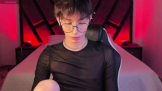 AndyWiilliams online show from February 17, 2026, 9:45 pm