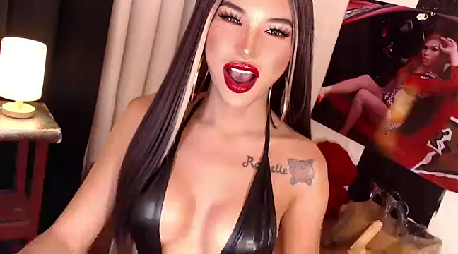 Snapshot of Your_Sex_EnchantressXx chatting on March 10, 2025, 10:50 am Your Sex EnchantressXx online show from March 10, 2025, 10:50 am