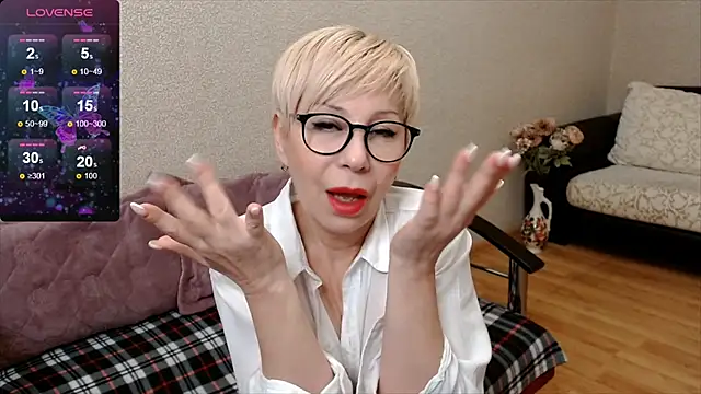 HotEva47 online show from February 7, 2025, 7:29 am