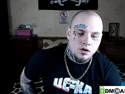 Snapshot of Keny_Collins chatting on April 3, 2026, 7:09 pm Keny Collins online show from April 3, 2026, 7:09 pm