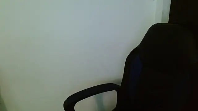 katia mature online show from October 31, 2025, 3:19 pm