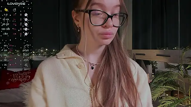 Snapshot of Virtual_Girll chatting on December 23, 2024, 5:43 pm Virtual Girll online show from December 23, 2024, 5:43 pm