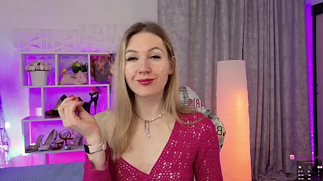 Hello Lisha online show from March 12, 2025, 8:19 am