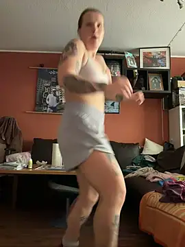 Snapshot of wetgerman_2 chatting on May 5, 2026, 9:56 am wetgerman 2 online show from May 5, 2026, 9:56 am