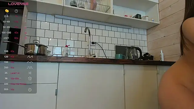 Snapshot of Jena_Lukas chatting on March 21, 2025, 6:49 am Jena Lukas online show from March 21, 2025, 6:49 am