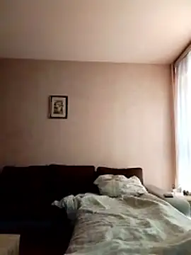 Power Art online show from April 9, 2026, 3:29 pm