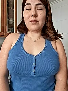 mady gigi online show from February 24, 2025, 1:21 pm