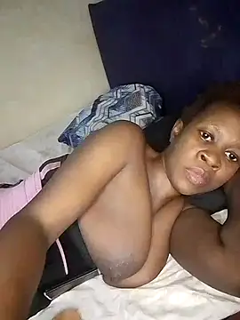 Snapshot of africanpussy22 chatting on July 9, 2026, 3:22 pm africanpussy22 online show from July 9, 2026, 3:22 pm