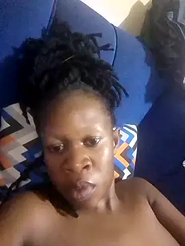 Snapshot of africanpussy22 chatting on October 13, 2025, 6:20 pm africanpussy22 online show from October 13, 2025, 6:20 pm