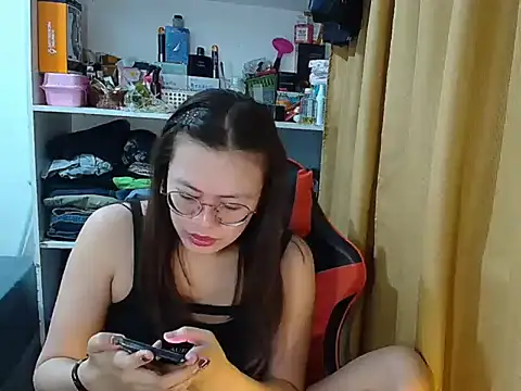 crizzybel online show from December 19, 2025, 7:00 am