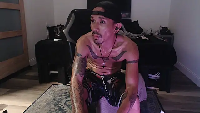 Snapshot of inc25cb@xh chatting on February 25, 2026, 10:37 am inc25cbxh online show from February 25, 2026, 10:37 am