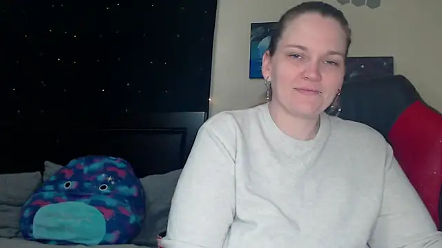 Snapshot of ToxicLilly chatting on January 22, 2025, 8:29 am ToxicLilly online show from January 22, 2025, 8:29 am