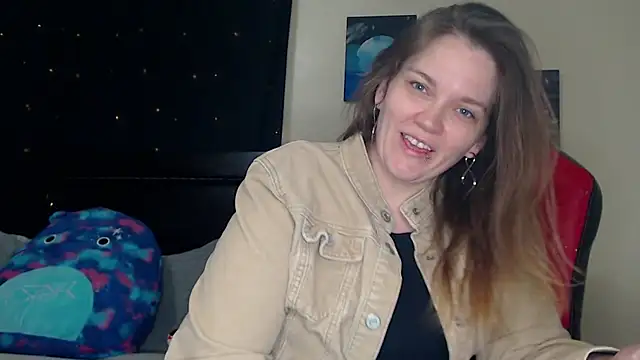 Snapshot of ToxicLilly chatting on December 14, 2024, 8:23 am ToxicLilly online show from December 14, 2024, 8:23 am