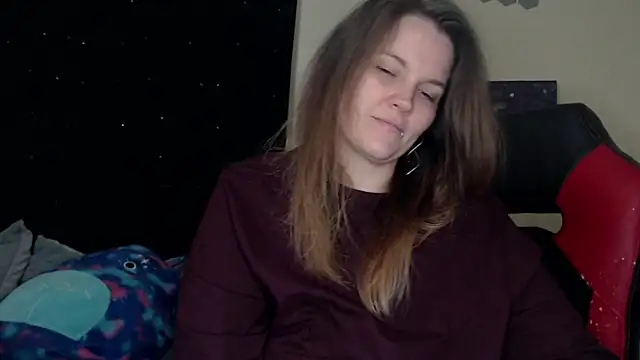 Snapshot of ToxicLilly chatting on February 3, 2025, 8:46 am ToxicLilly online show from February 3, 2025, 8:46 am
