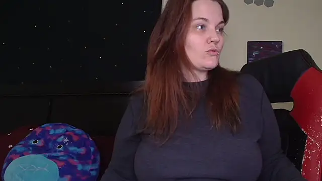 ToxicLilly online show from October 17, 2025, 6:28 am