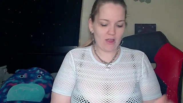 Snapshot of ToxicLilly chatting on January 25, 2025, 9:26 am ToxicLilly online show from January 25, 2025, 9:26 am