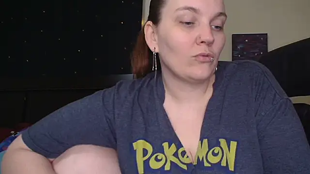 ToxicLilly online show from November 14, 2025, 11:03 am