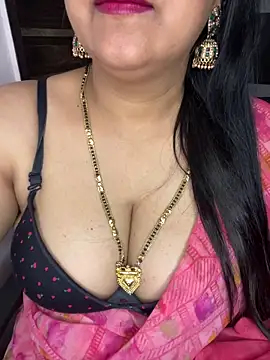 Zoya Varma004 online show from March 6, 2026, 9:59 am