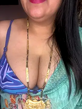Snapshot of Zoya_Varma004 chatting on September 13, 2025, 5:51 am Zoya Varma004 online show from September 13, 2025, 5:51 am
